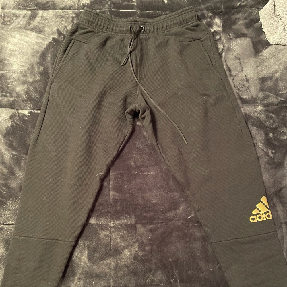 Ladies Adidas sweatpants